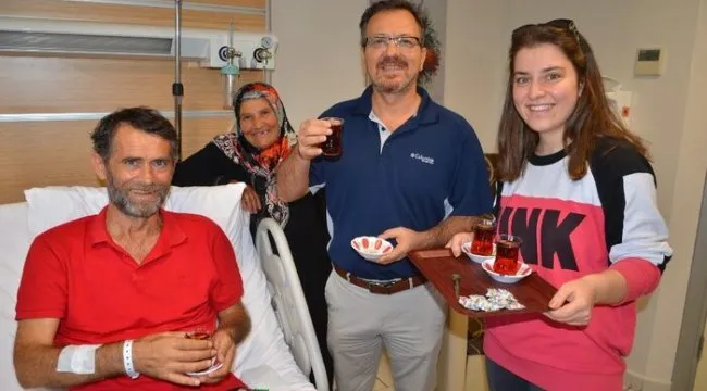 Bağırsağından yeni bir mesane yapıldı